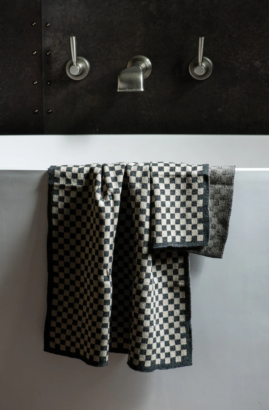 Bianca Lorenne Chekka Graphite Washcloths - Set of Three
