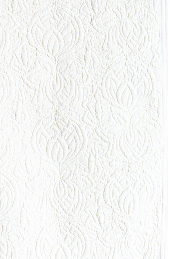 Fleur de l'Eau Ivory Bedspread