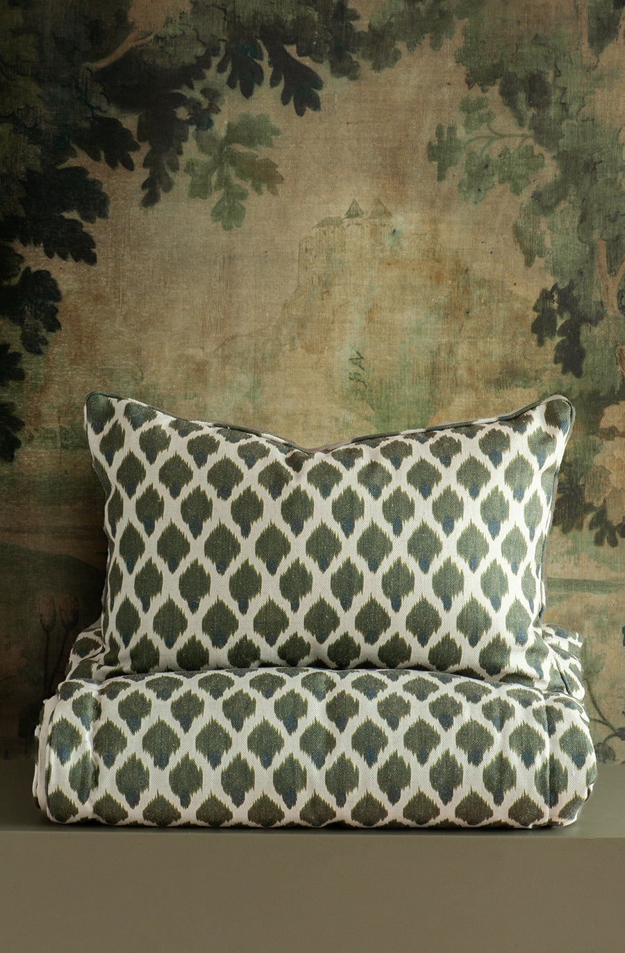 Kasumi Verde/Teal Comforter