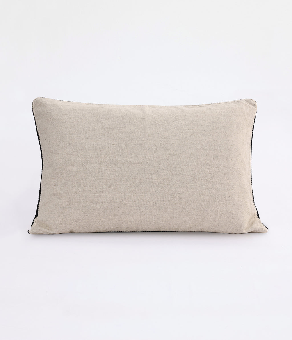 Linea Cushion Natural