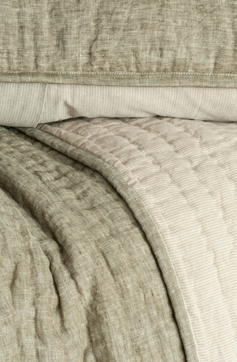 Misaka Light Moss Bedspread
