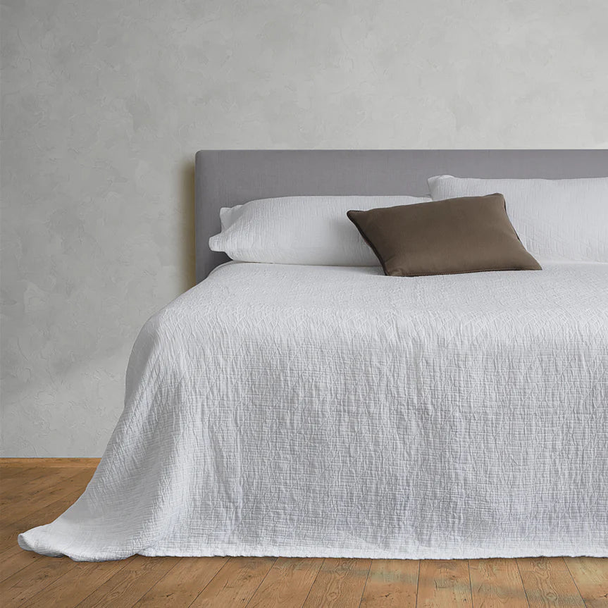 Seneca Roma - Bedspread, Coverlet and Comforters - 100% Cotton