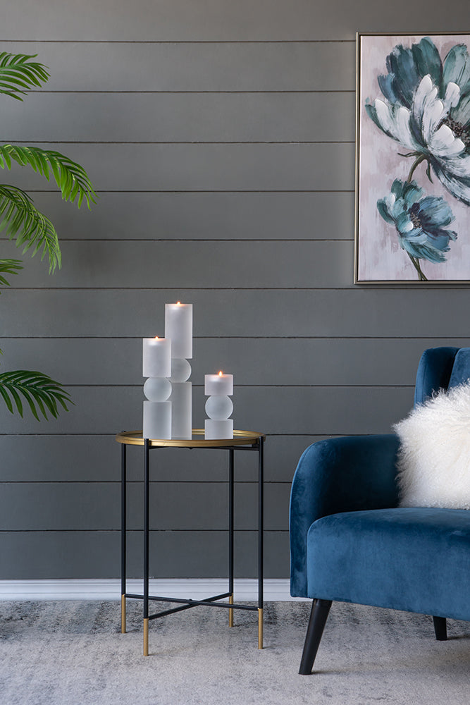 GLASS CANDLE HOLDER
