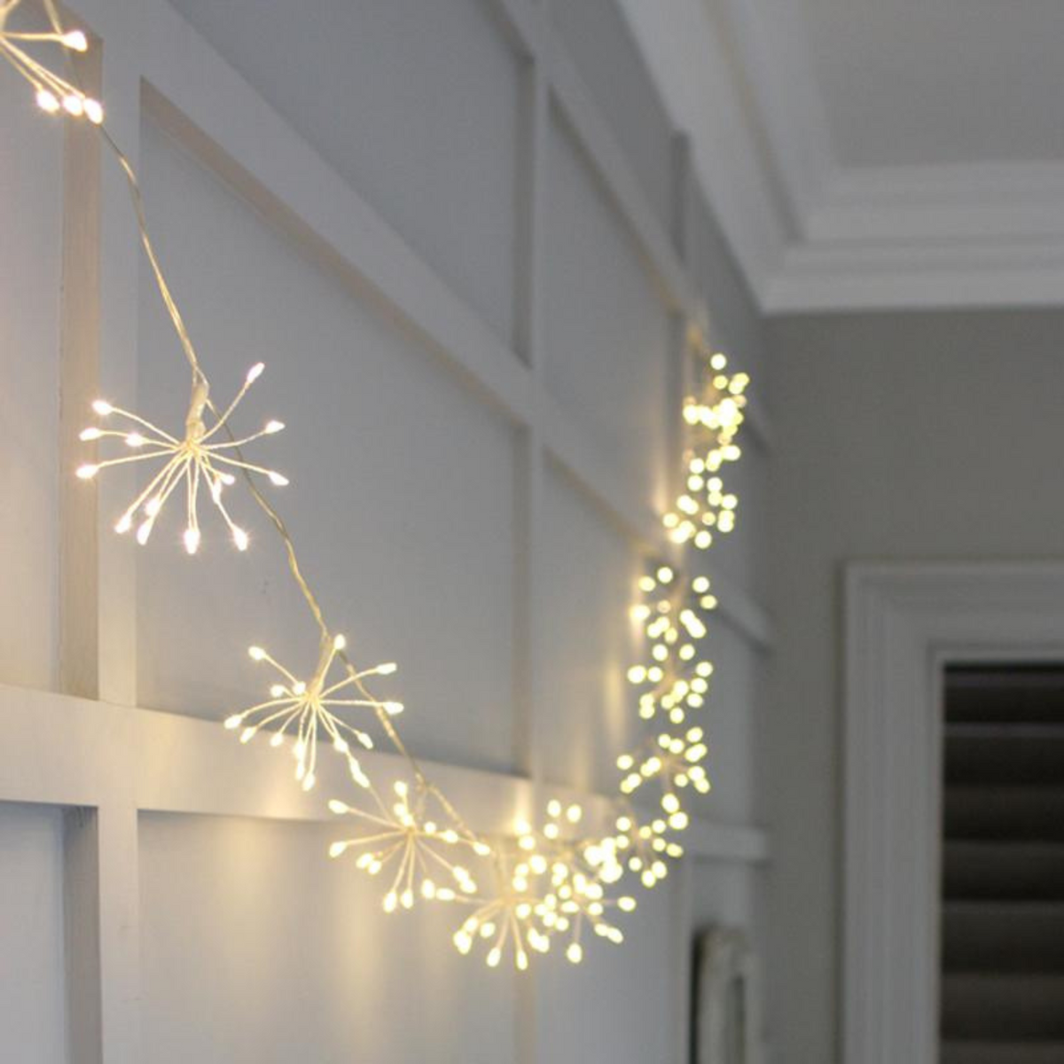 Starburst Garland 5m Silver Warm White Plug In