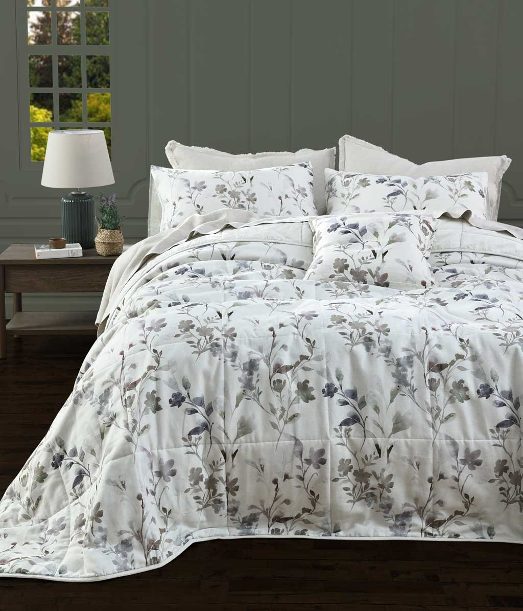 Serrata Bedspread Set