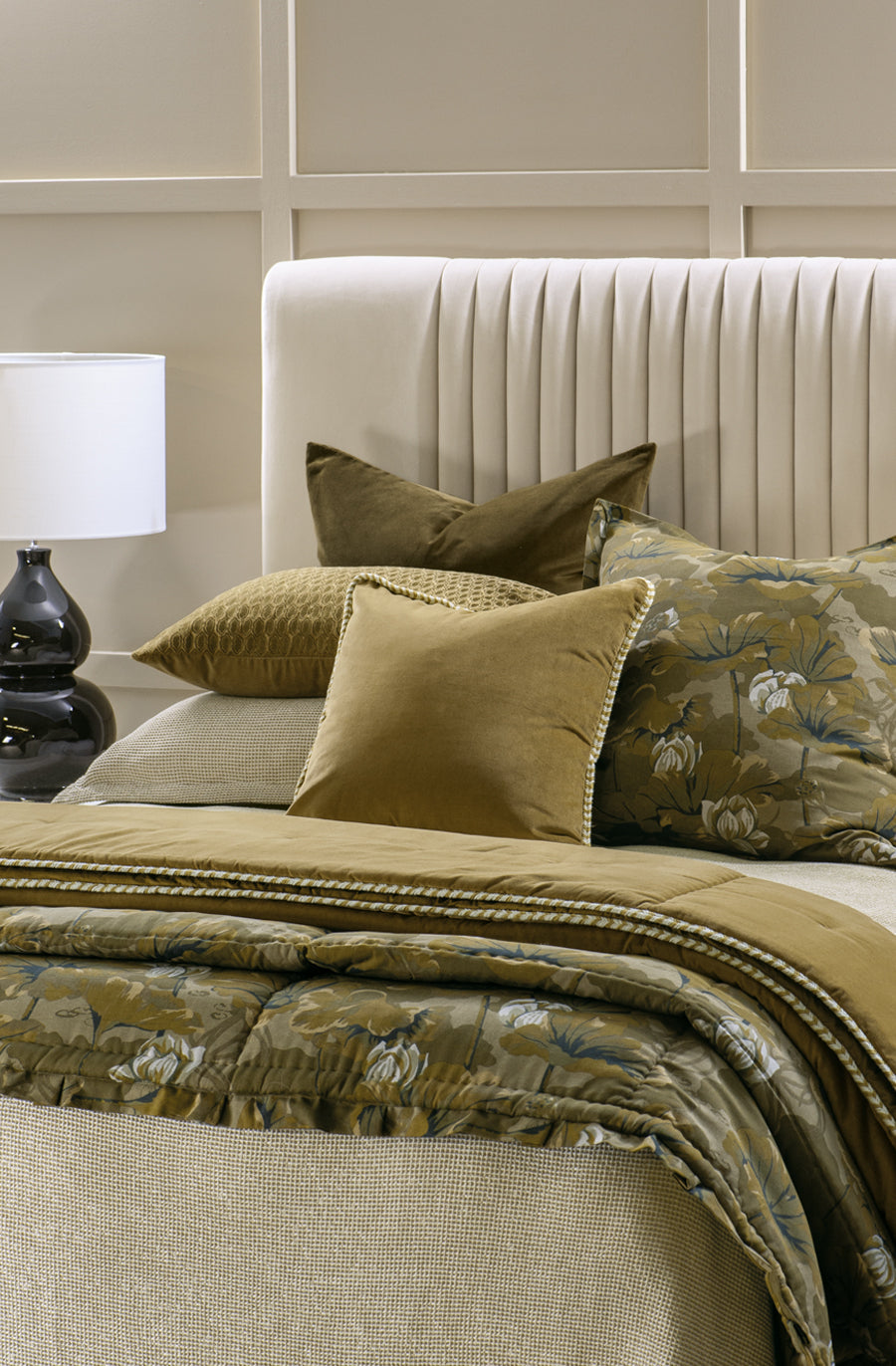 Sottobosco Sand Bedspread