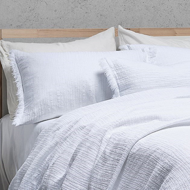 Portuguese AMBIENCE Cotton Blanket - White
