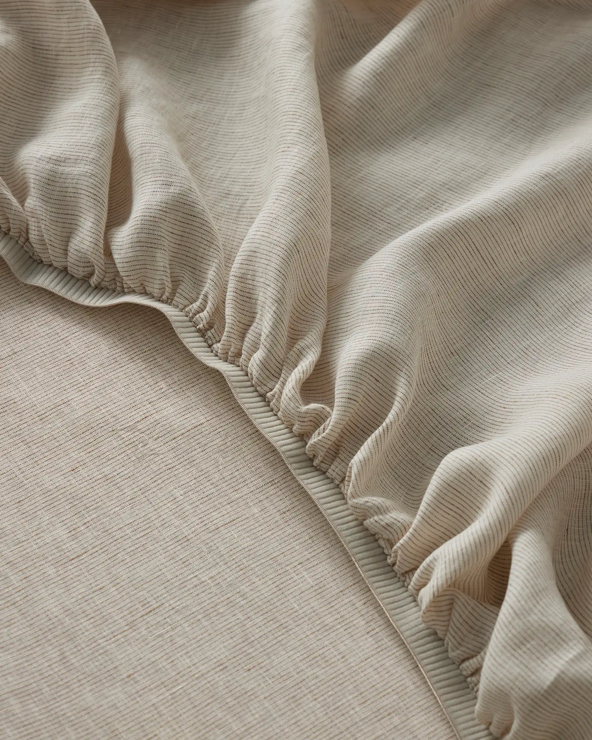 Sova Fitted Sheet Savanna Pinstripe