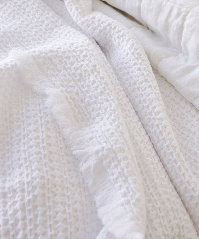 Lisboa Waffle Blanket - White
