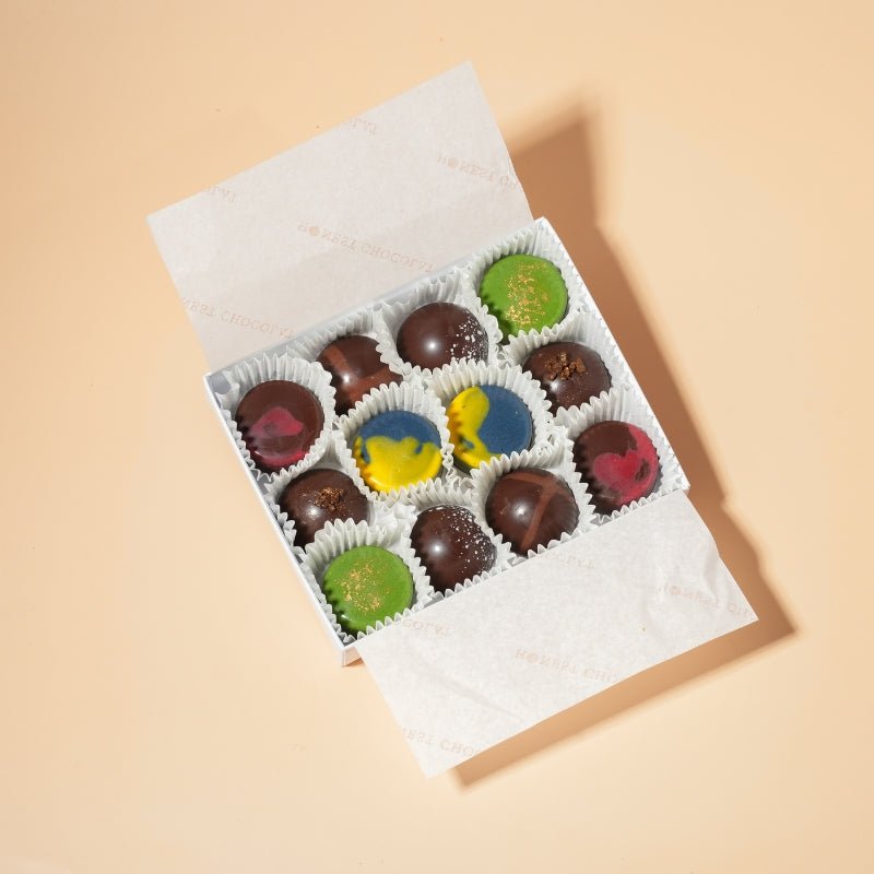 Matakana Honest Choc - Celebration Selection - Box 12 bonbons -120g