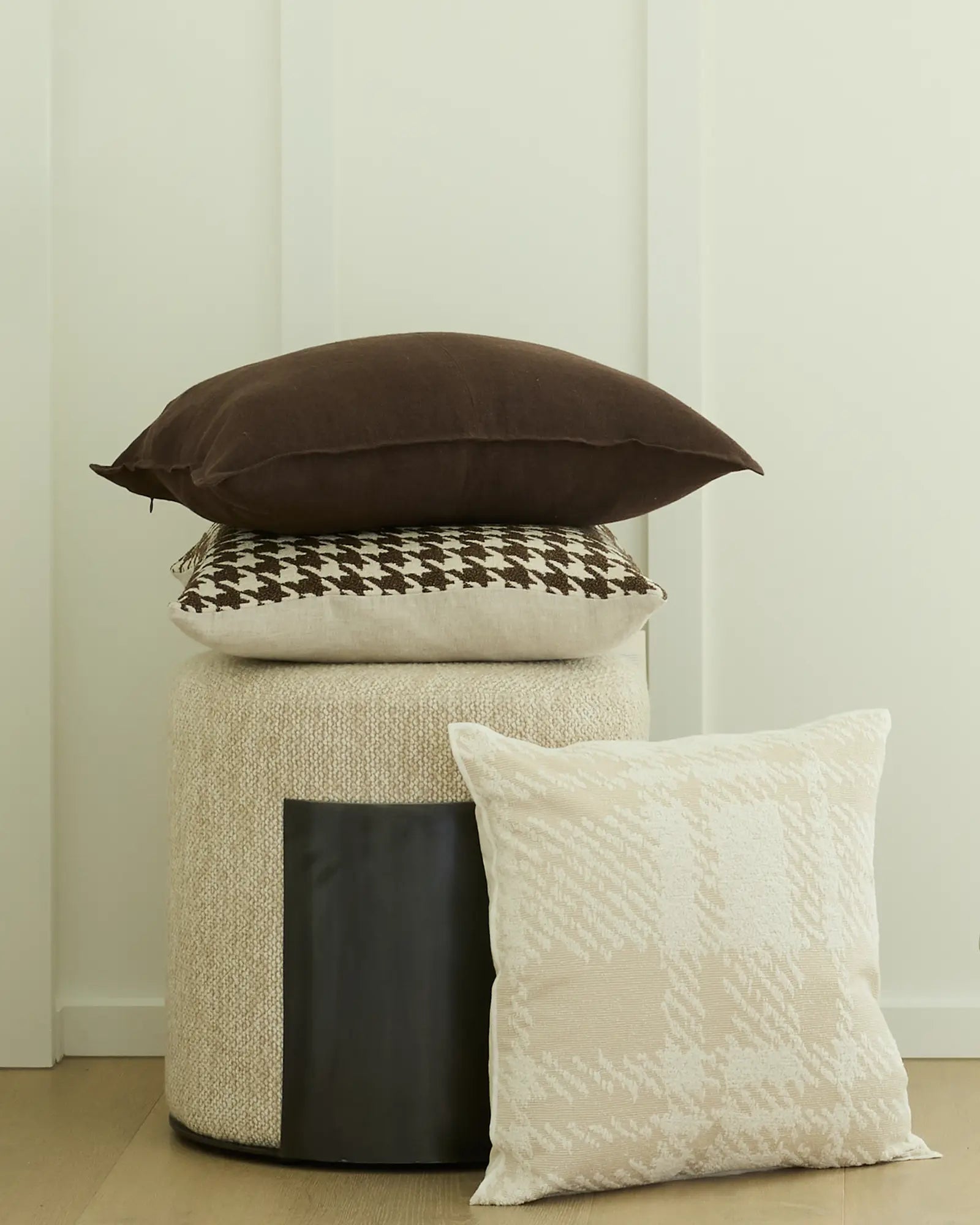 Weave Home Como Cushion Cocoa