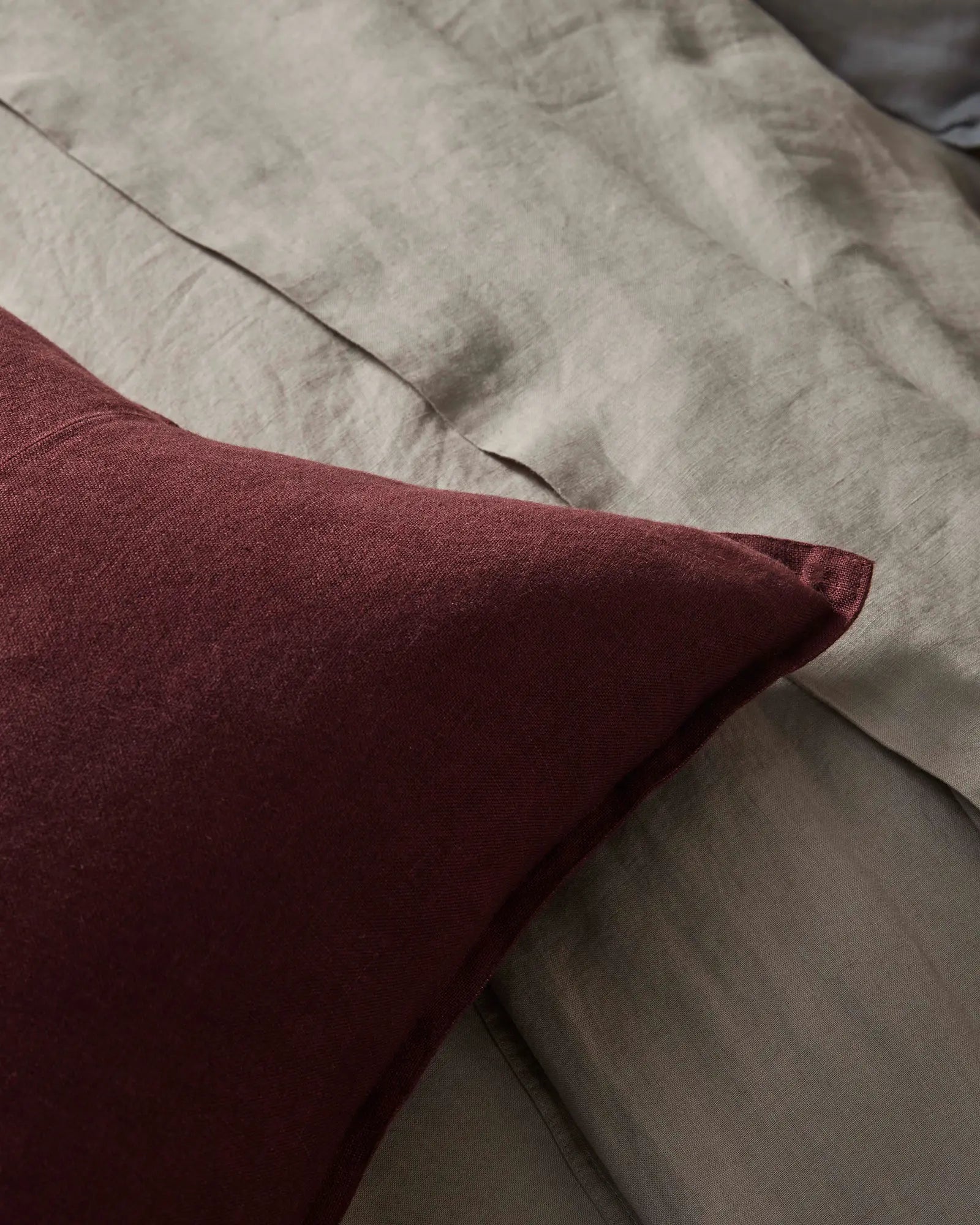 Weave Home Como Linen Cushion Garnet