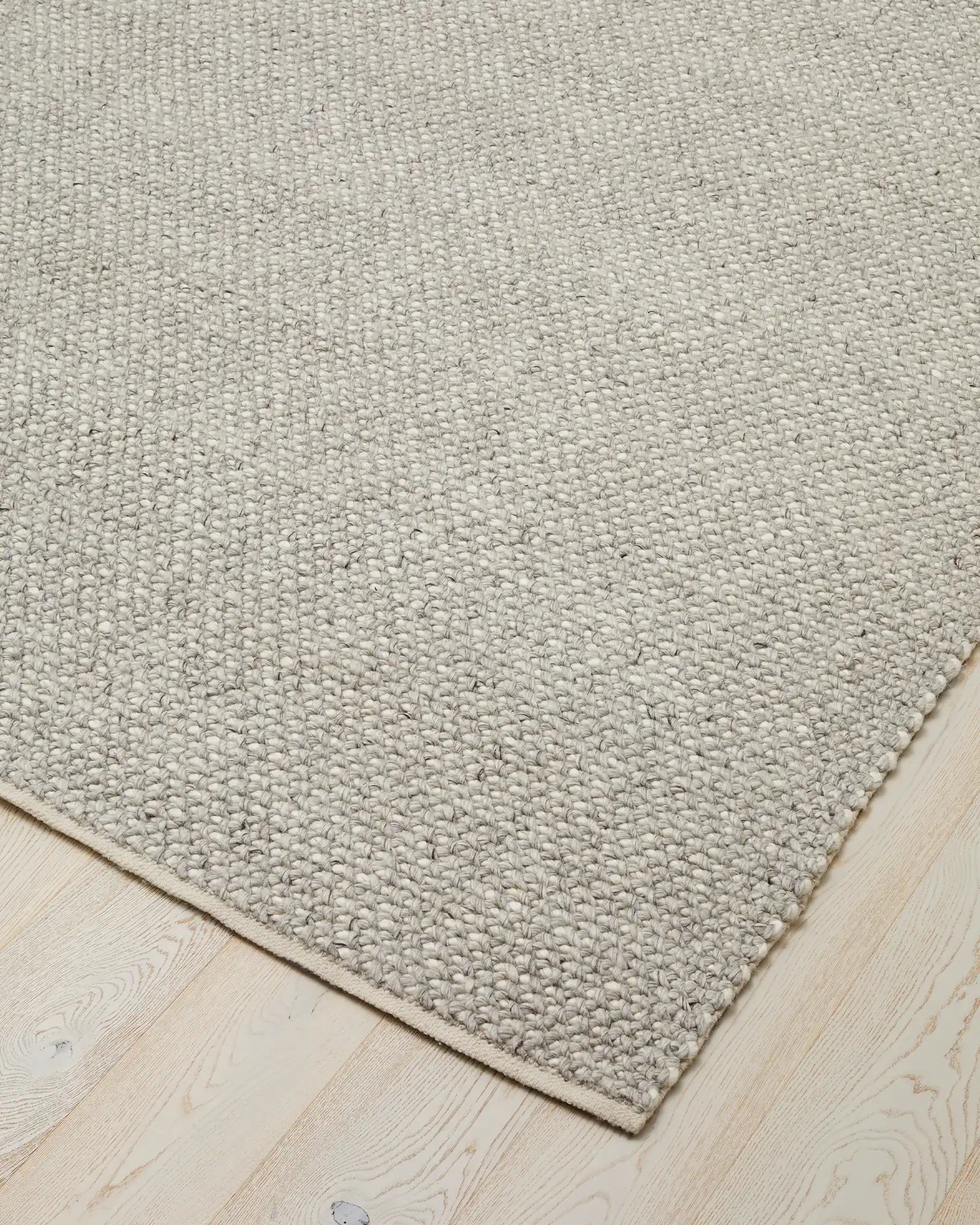 Weave Home Emerson Viscose Wool Area Rug