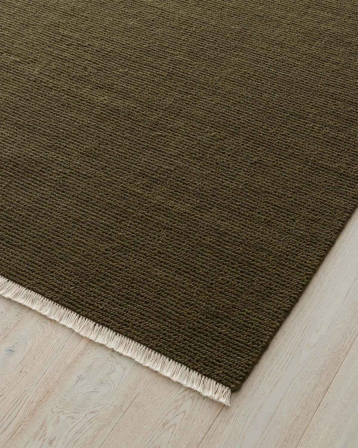 Weave Home Fabien Moss Wool Area Rug