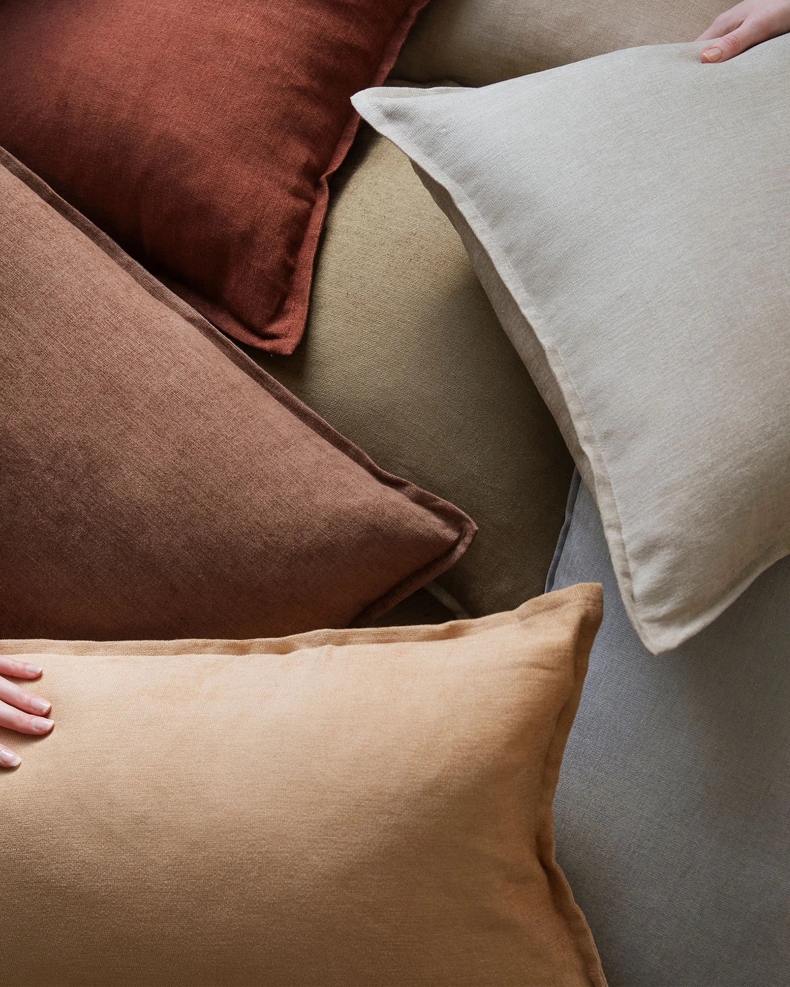 Weave Home Fiore Chenille Cushion Rosewood