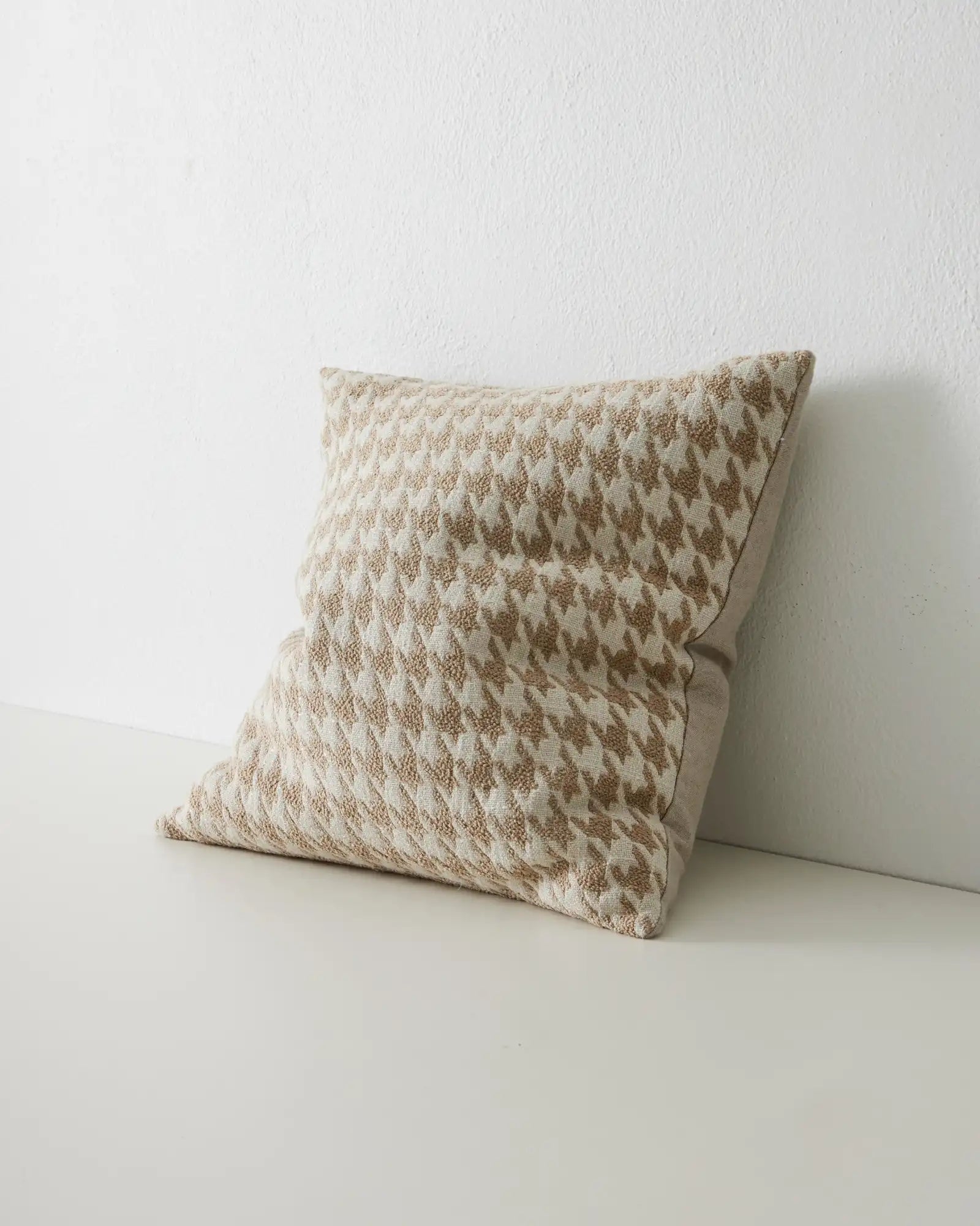 Weave Home Giovanni Bouclé Houndstooth Cushion Oatmeal