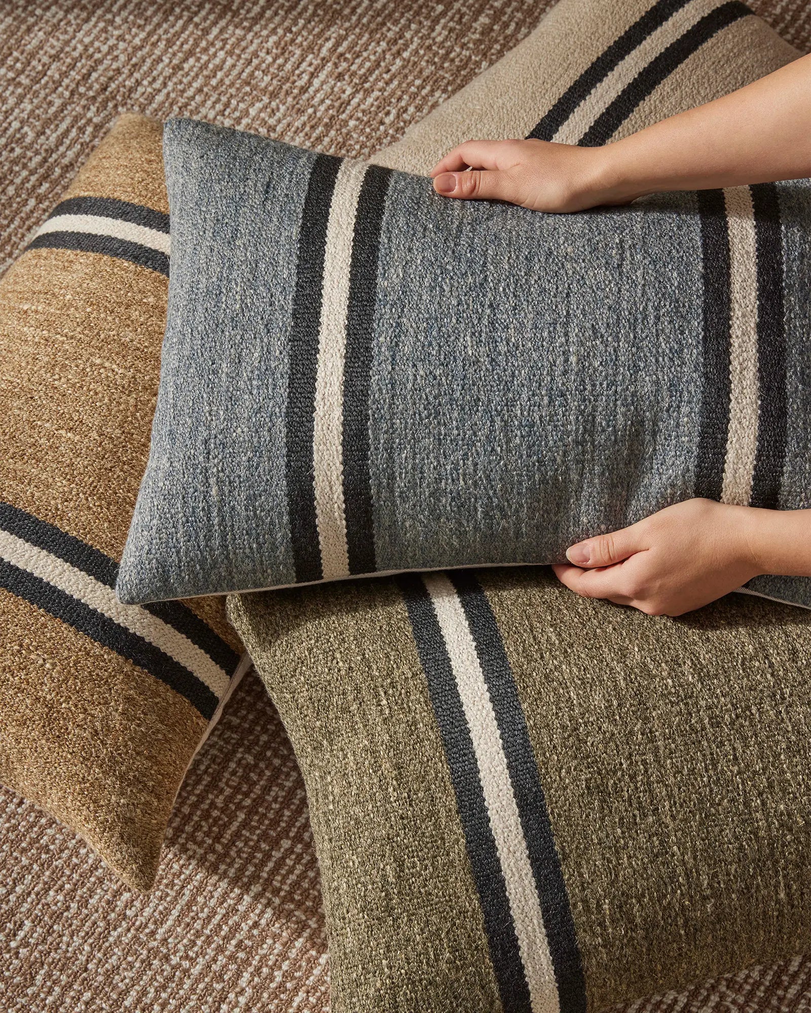 Weave Home Mila Horizon Woven Cushion