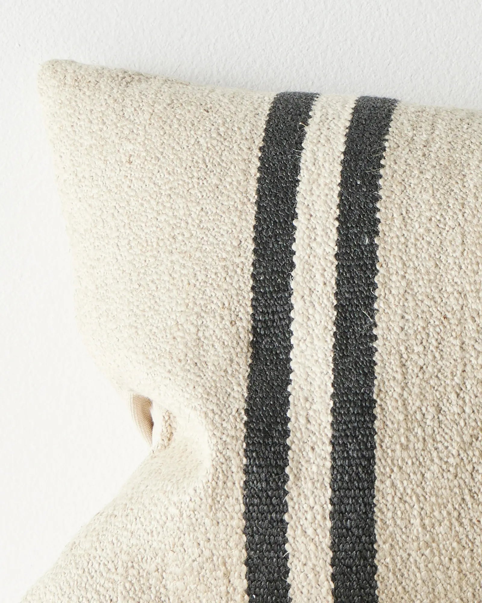 Weave Home Mila Woven Cushion Oyster