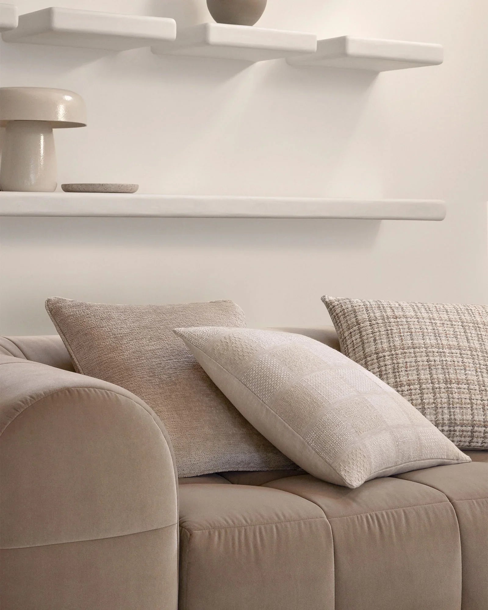 Weave Home Tempo Chenille Cushion Oatmeal
