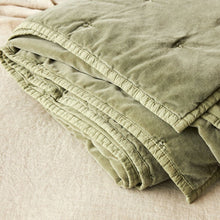Venus Cotton Velvet Quilted Throw - Oilve
