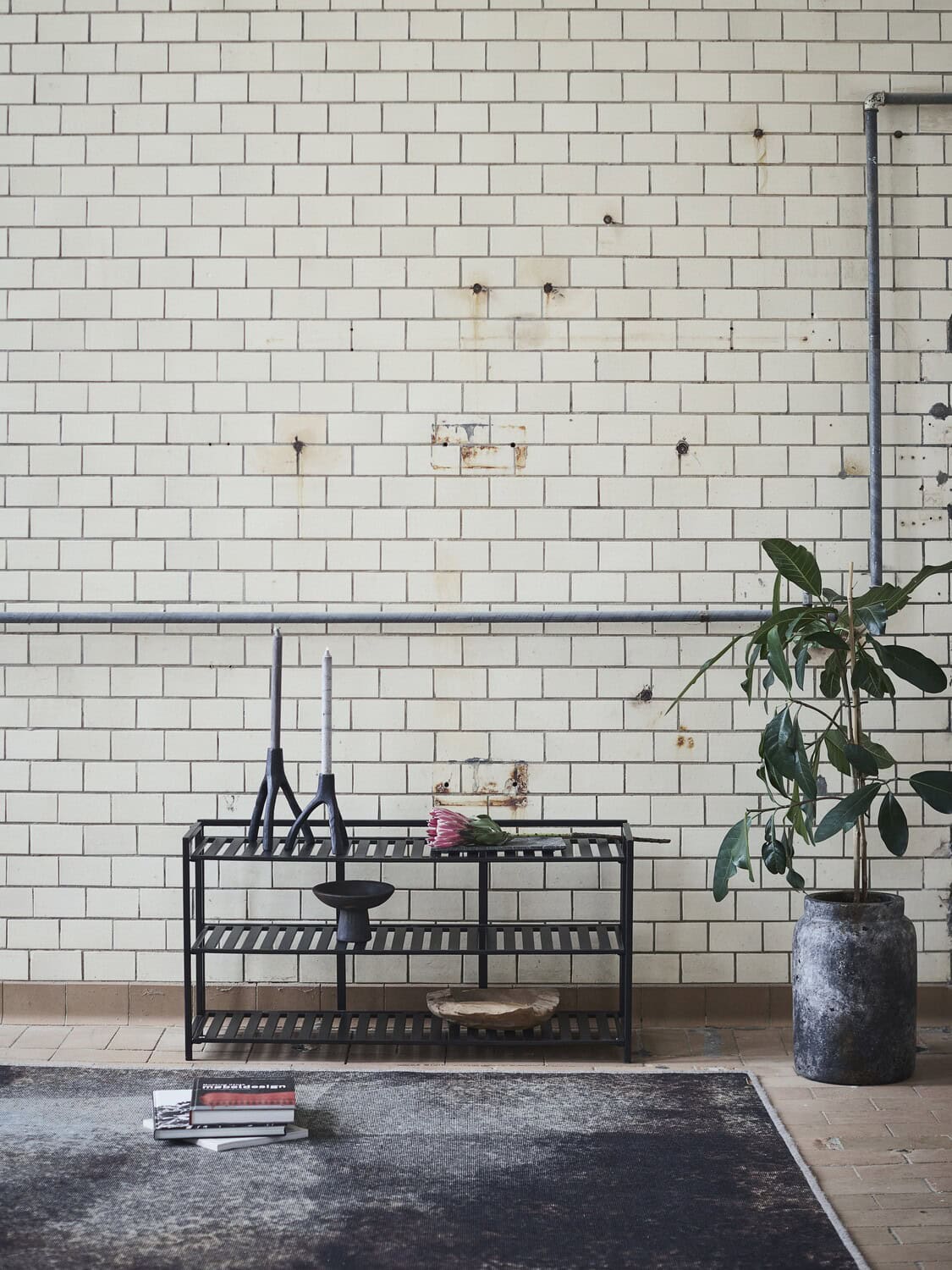 MUUBS Aion Nordic Candle holder Small - Black - 13.4cm Tall  - Available August