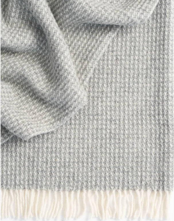 Weave Breckon Hazel Throw - Pure NZ Wool -140x240cm - Fog - 4 in stock
