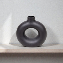 Frankly Cotton Black Sculptural Ring Vase