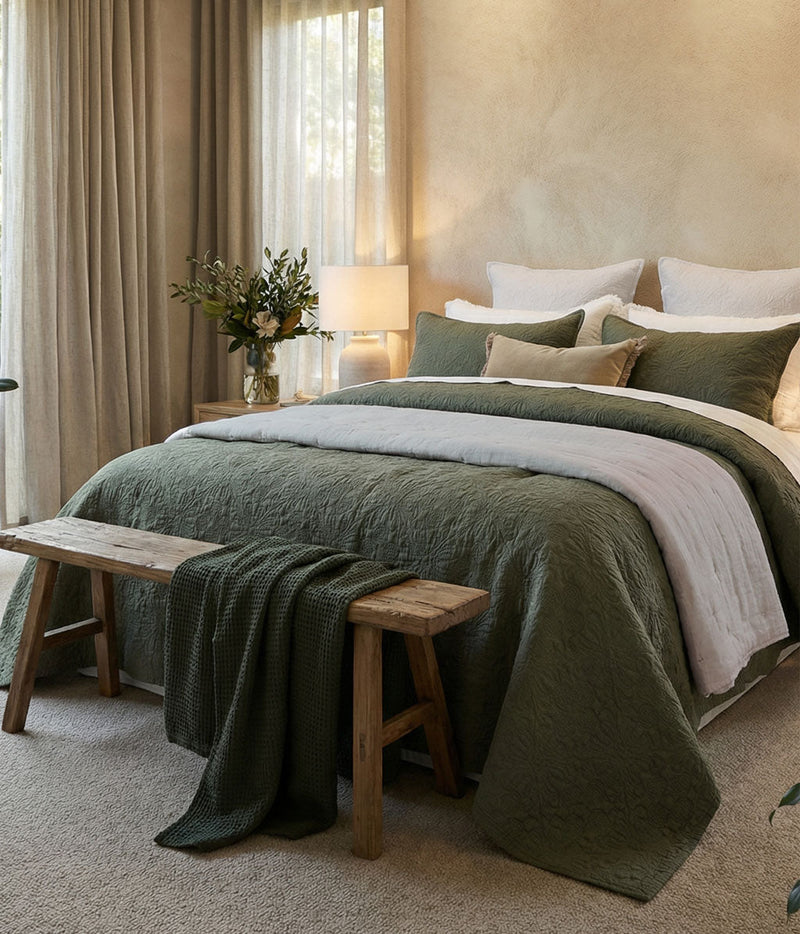 Hawthorne Bedspread Set Ivy