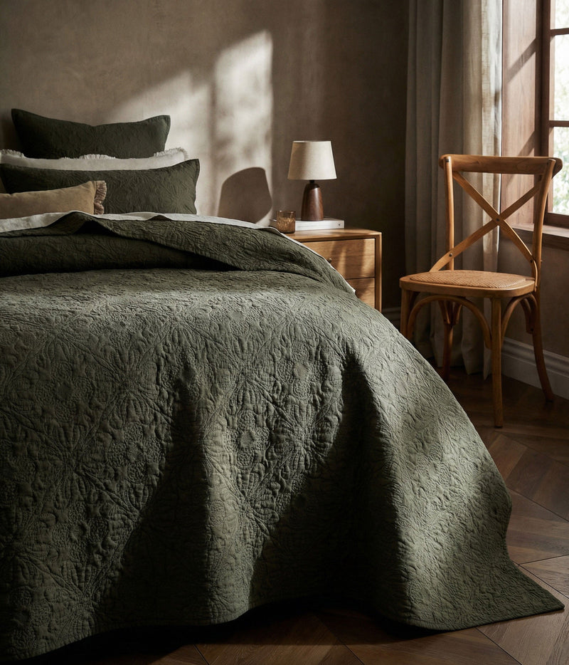 Hawthorne Bedspread Set Ivy