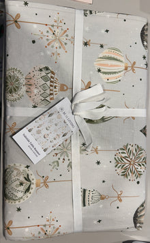 MM Linen Yuletide Table Runner - 40cm x 200cm