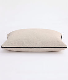 Linea Cushion Natural