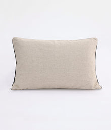 Linea Cushion Natural