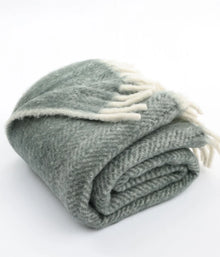 MM Linen NZ Wool Throw Range