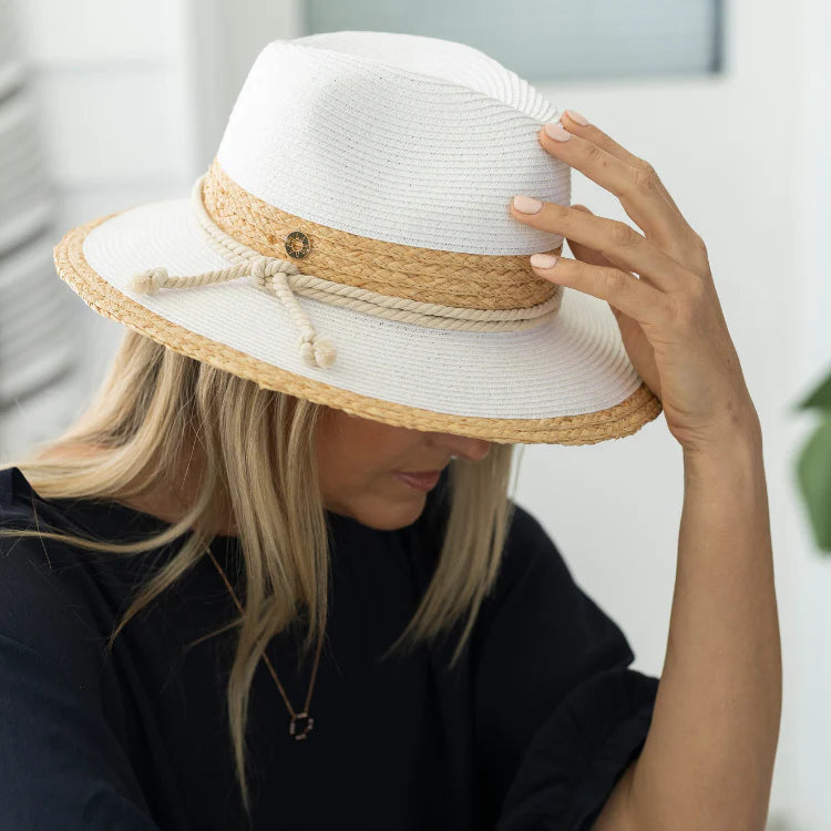 Sundaise Paige Panama Raffi White