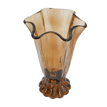 BROWN RUFFLE GLASS VASE