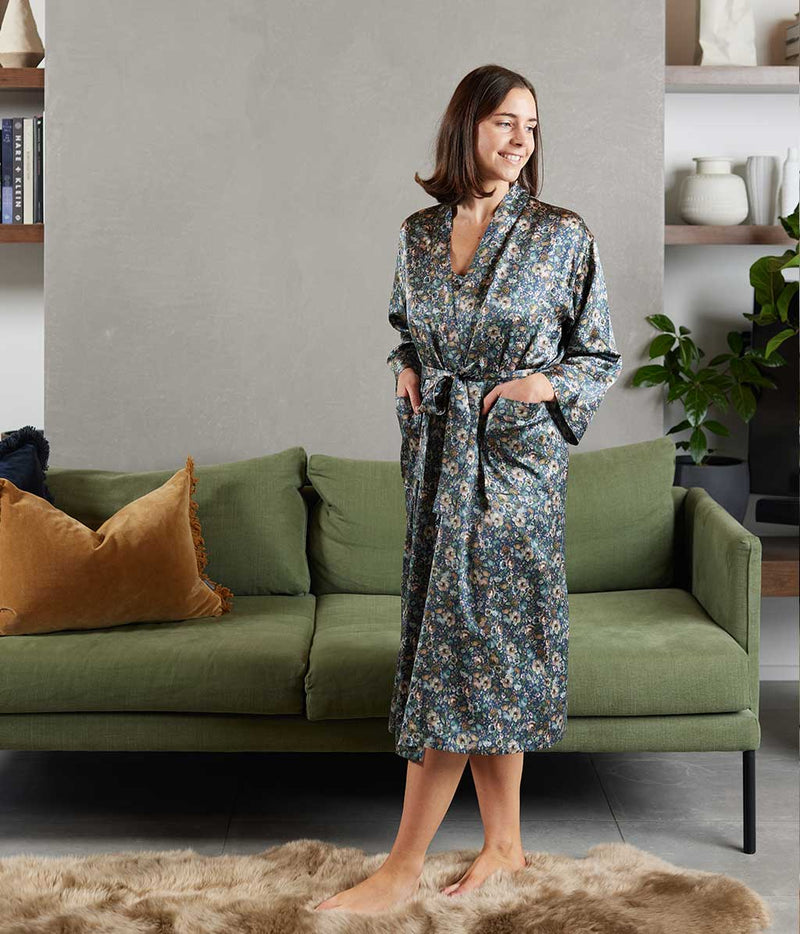 Silk Robe Aster