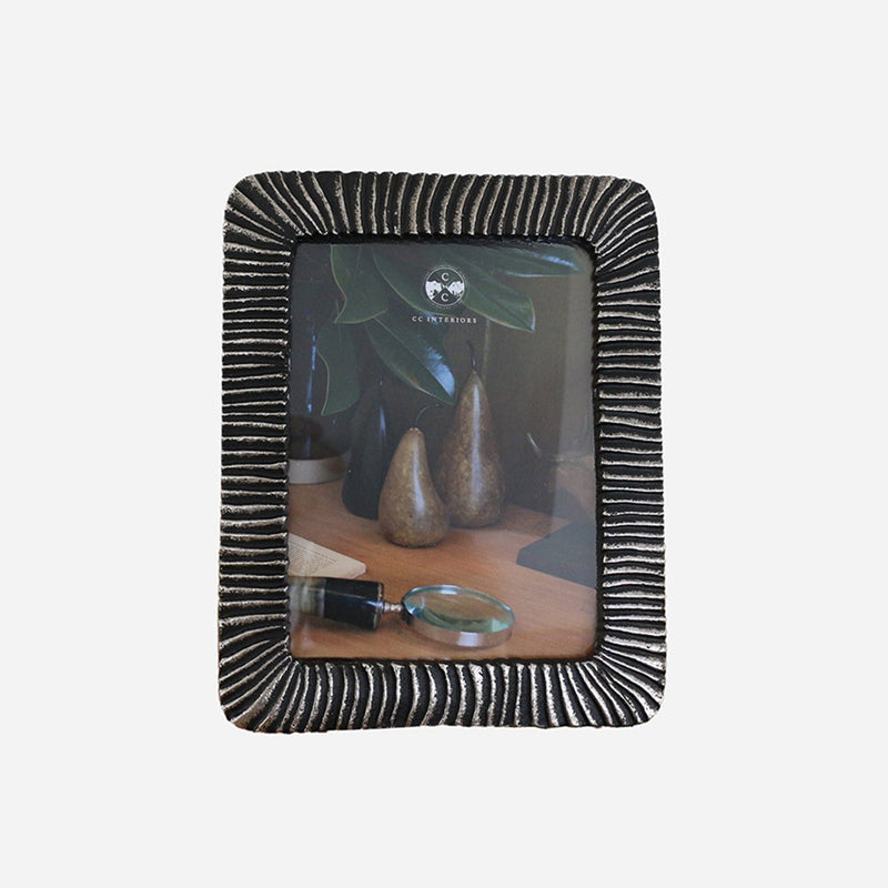 Filette Photo Frame in Bronze Finish 5x7