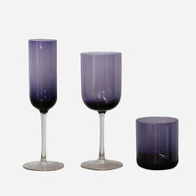VIOLETTA WINE GLASS