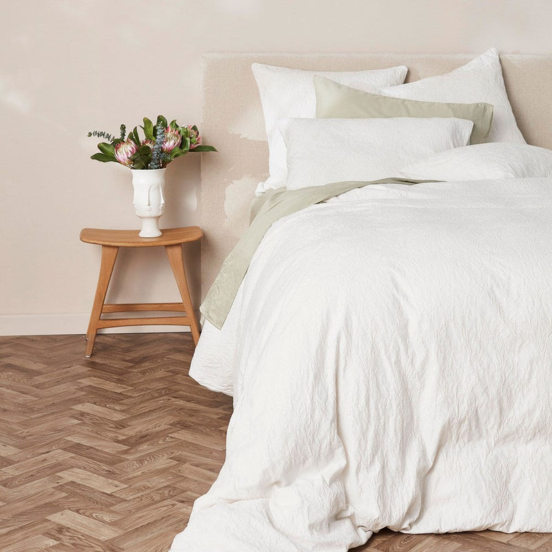 Isabella Cotton Damask Duvet Cover - White