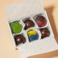 Matakana Honest Choc - Taste of Matakana - 6 Chocolate Bonbons 60g